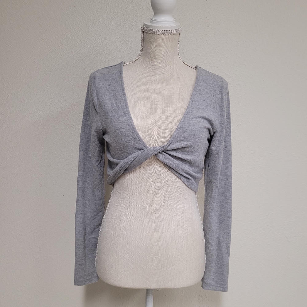 NWT Women Long Sleeve Crop Top -  Medium Grey - Wild Fable